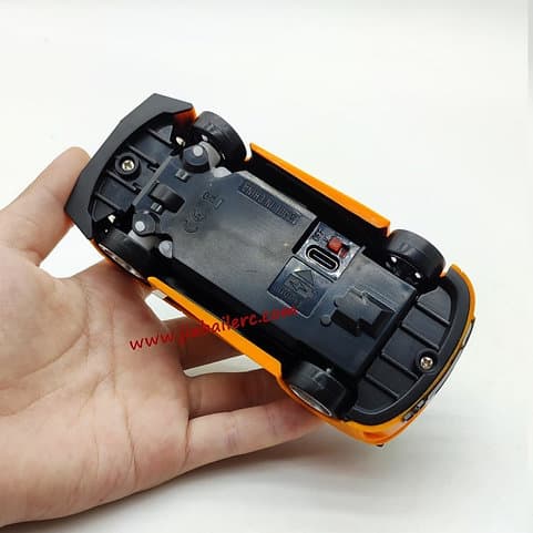 Jiabaile 4303(Gyro) 1/43 RC Mini Drift Car For Kids And Adults India 6