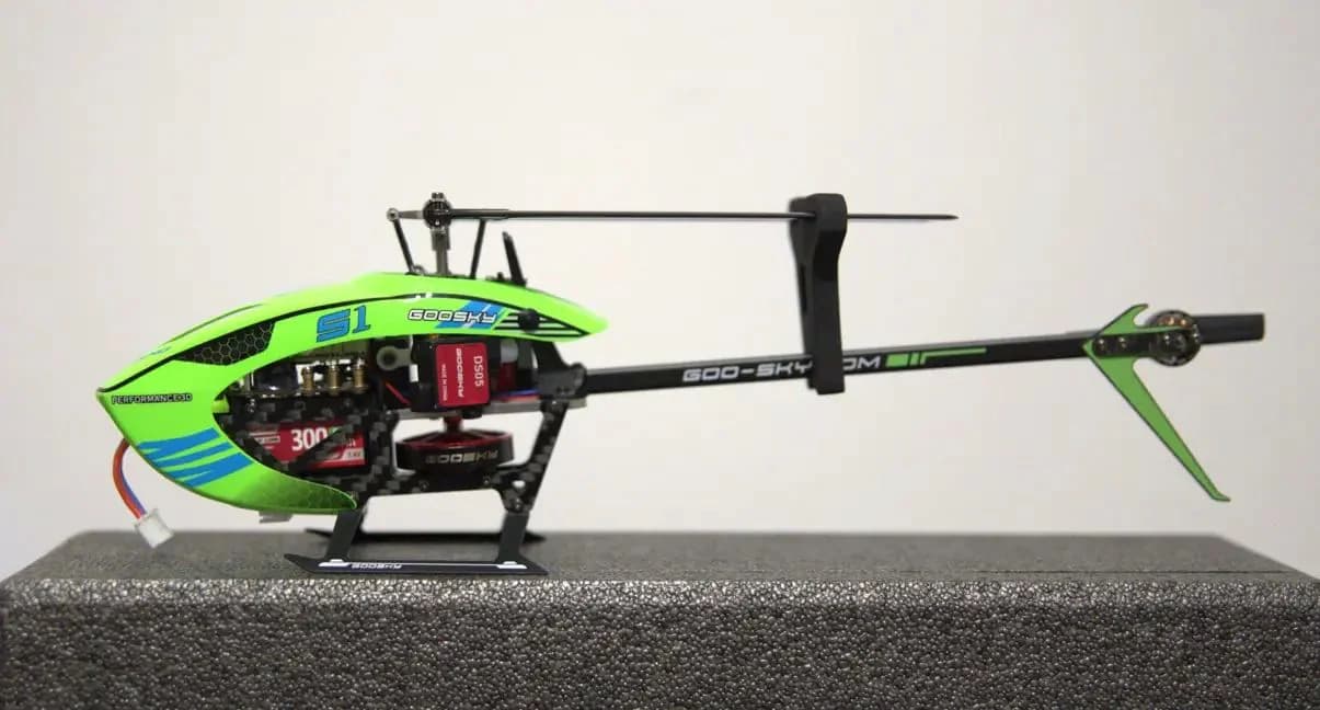 GOOSKY S1 RC Helicopter Review (2026) β The Best Beginner & 3D Micro RC Helicopter in India